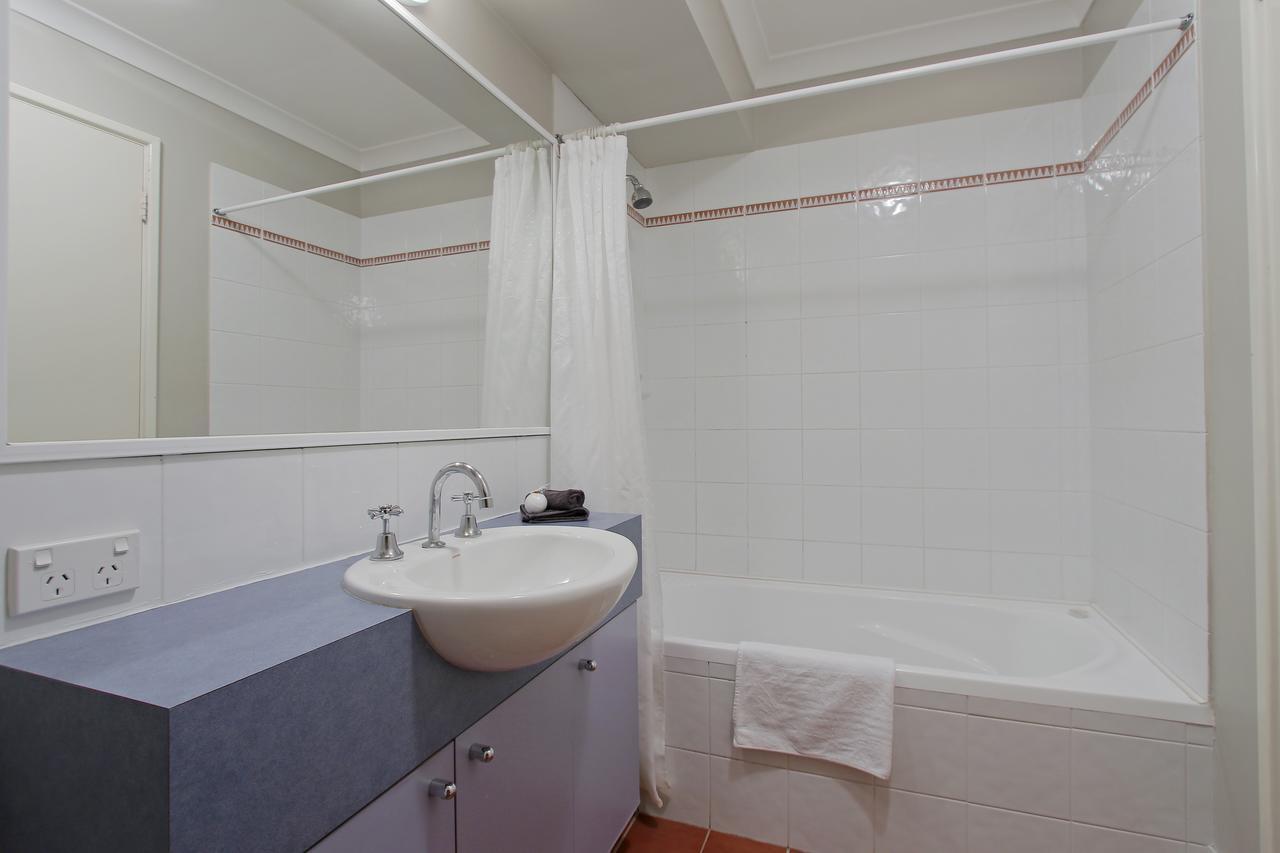 Hillarys Marina Apartment Perth Exterior photo