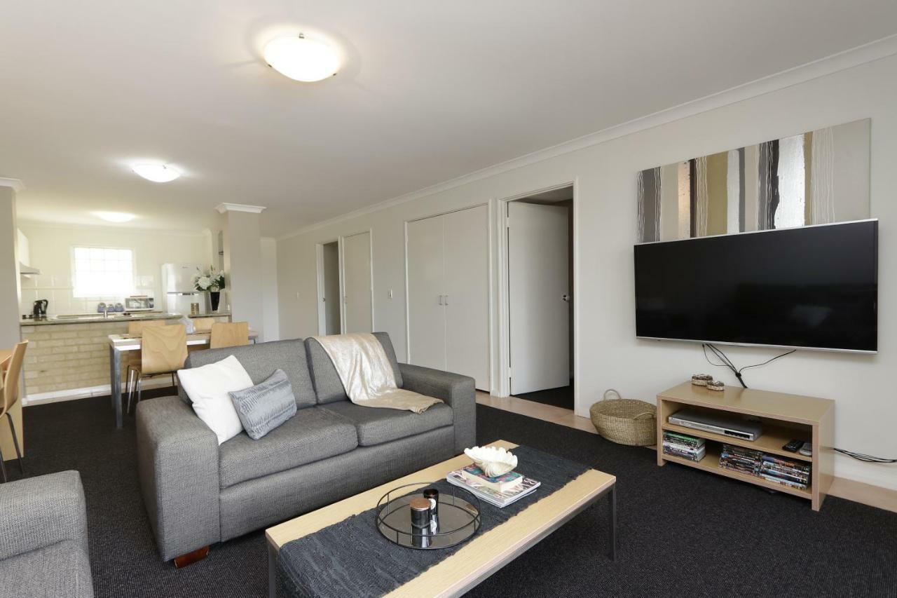 Hillarys Marina Apartment Perth Exterior photo