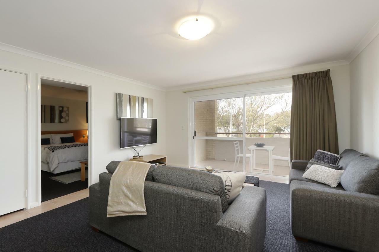 Hillarys Marina Apartment Perth Exterior photo