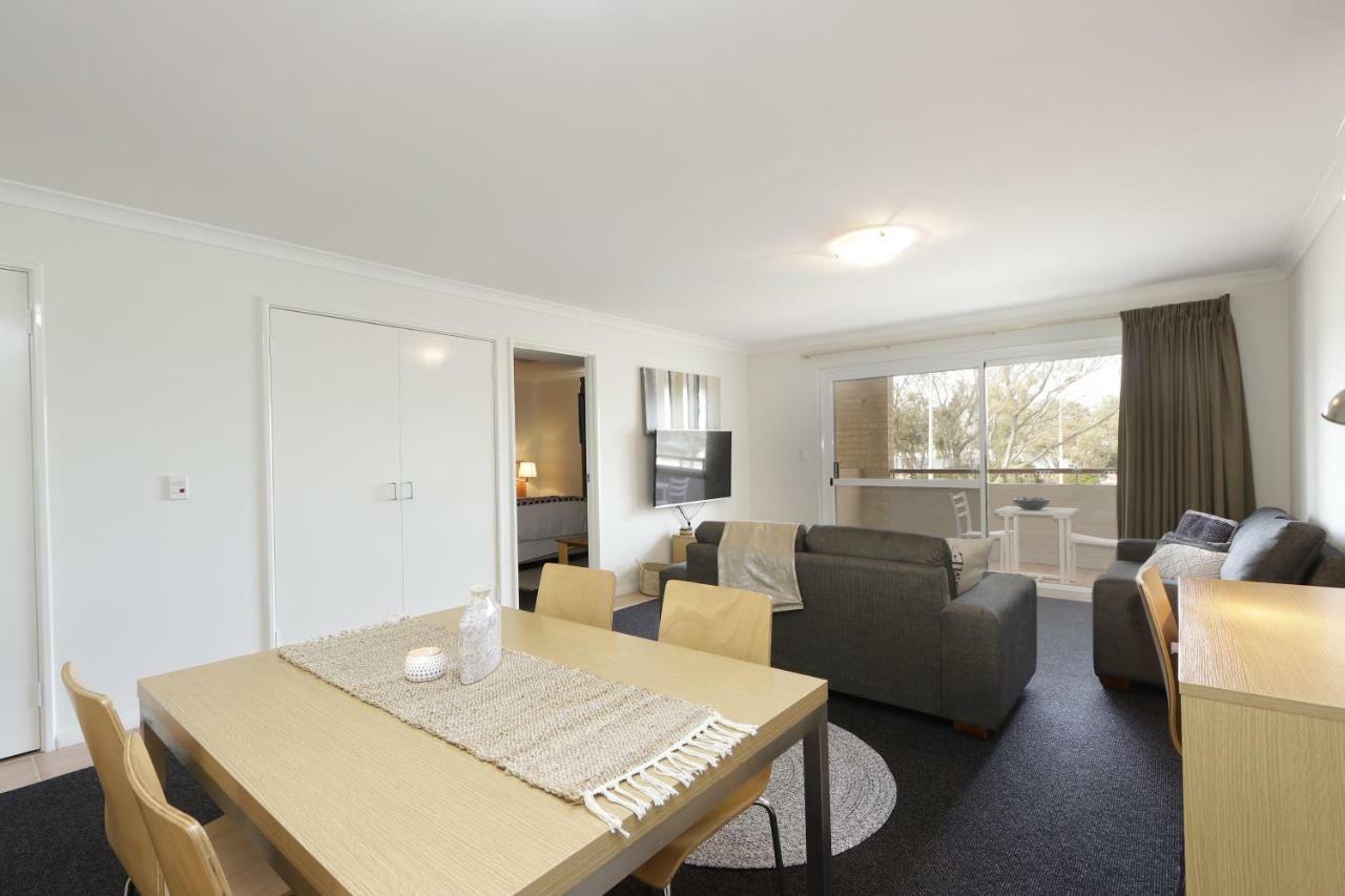 Hillarys Marina Apartment Perth Exterior photo
